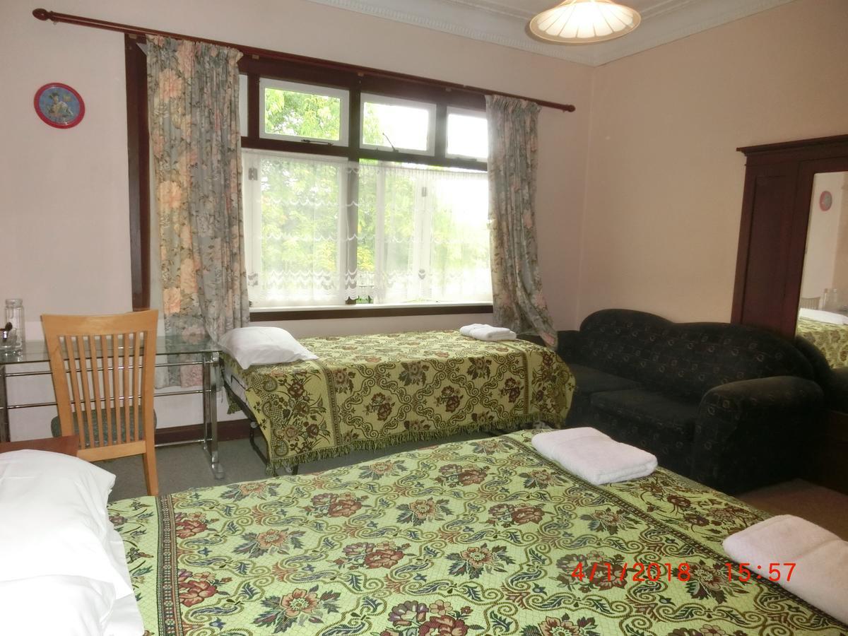 Homestead B&B Кеймбридж Екстериор снимка